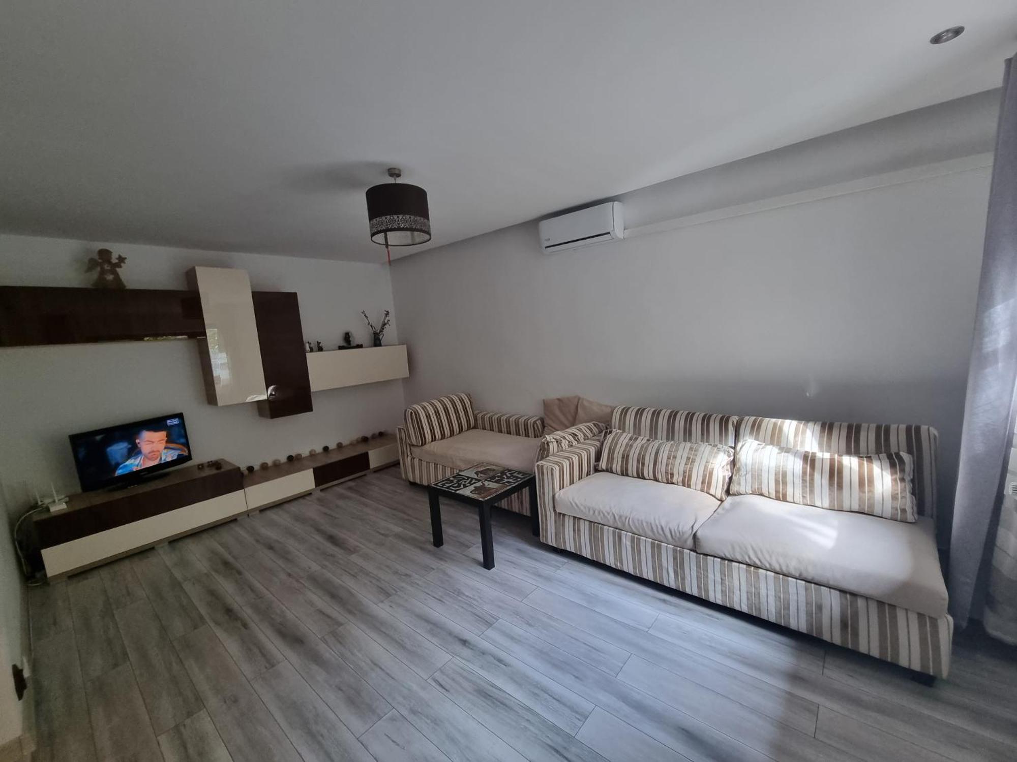 Thomas' Place -100m Parc Si Metrou Tineretului Bucharest